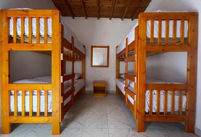 تختخواب در اتاق مشترک, Auski Hostel Dahab