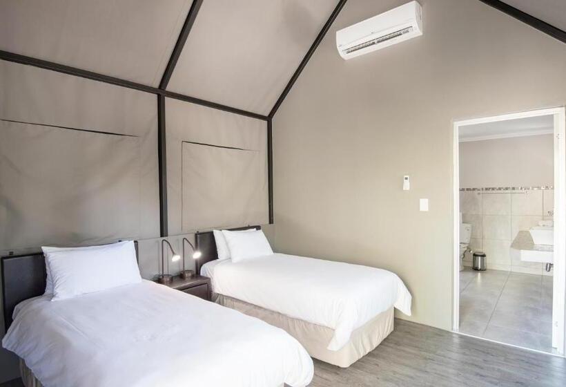چادر با خدمات رفاهی استاندارد, Arebbusch Travel Lodge