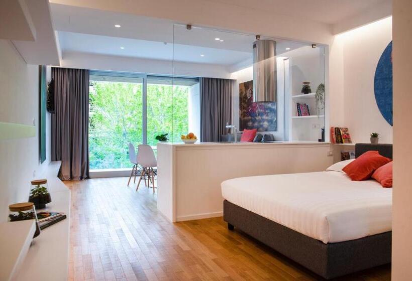 سوییت لوکس, Marina Gardens Boutique&suites
