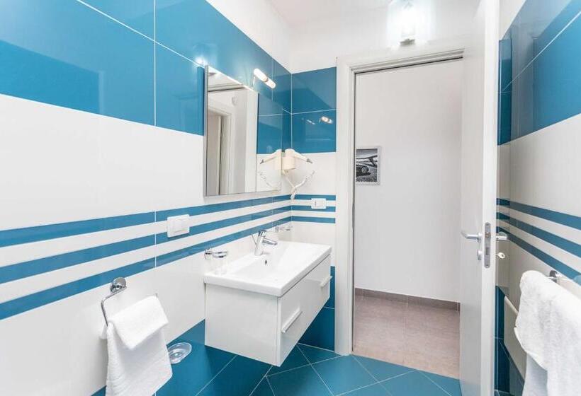 Апартаменты 1 Спальня с Балконом, Blu Marine Residence