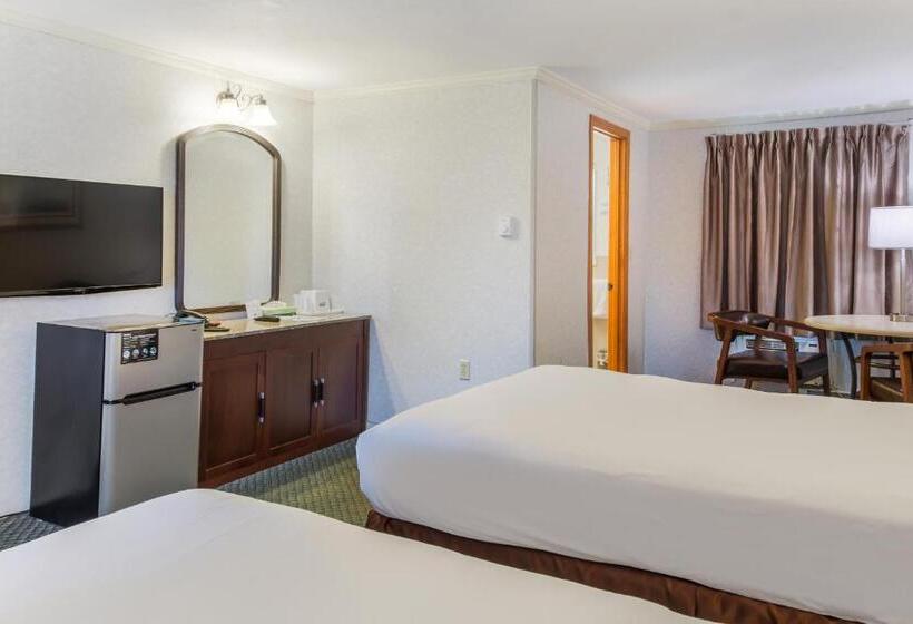 豪华房间, America S Best Value Inn & Suites/hyannis