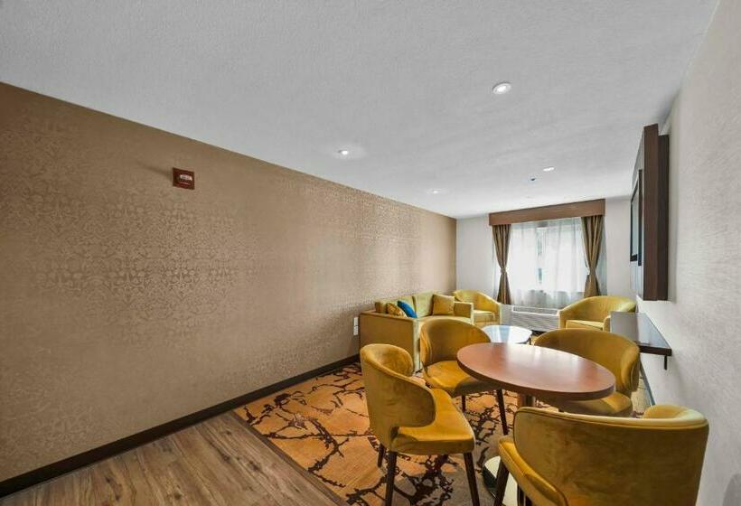 Люкс Deluxe Кровать Кинг, Baymont By Wyndham Anderson