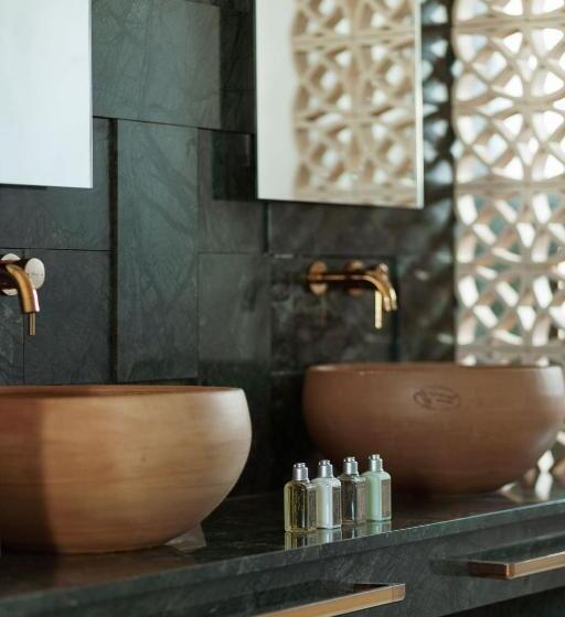 Люкс Мастер Вид на Море, Asty Mykonos Hotel & Spa   World Of One Hotel Group