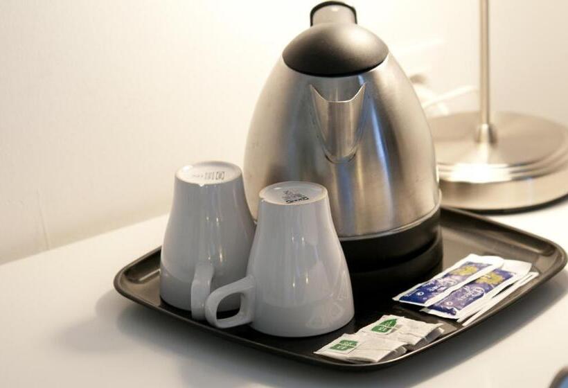 اتاق استاندارد, Hostal Live Barcelona