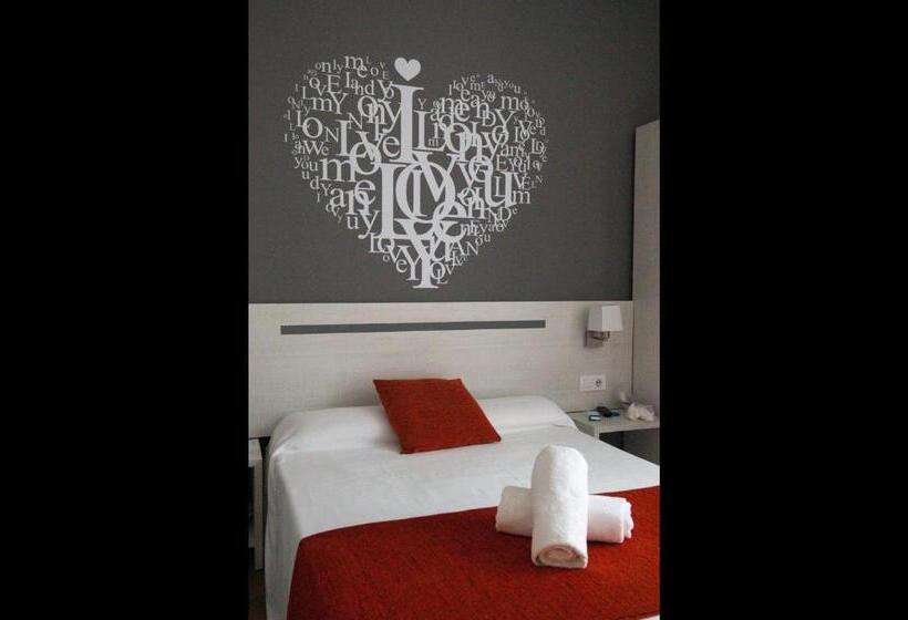 اتاق استاندارد, Hostal Live Barcelona