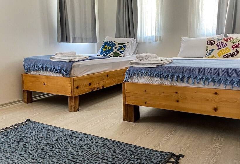 Четырехместный Номер Deluxe, Merih Butik