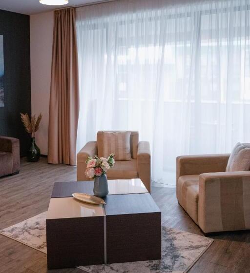 家庭间, Silver Mountain Resort & Spa