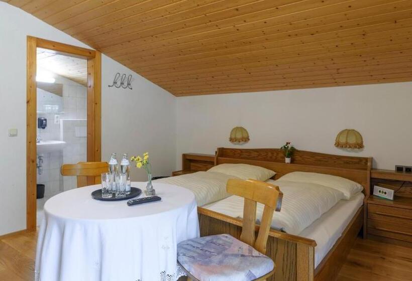 Апартаменты 2 Спальни, Landhaus Ausswinkl