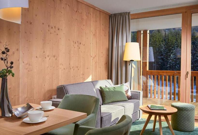 Люкс с Балконом, Zugspitz Resort