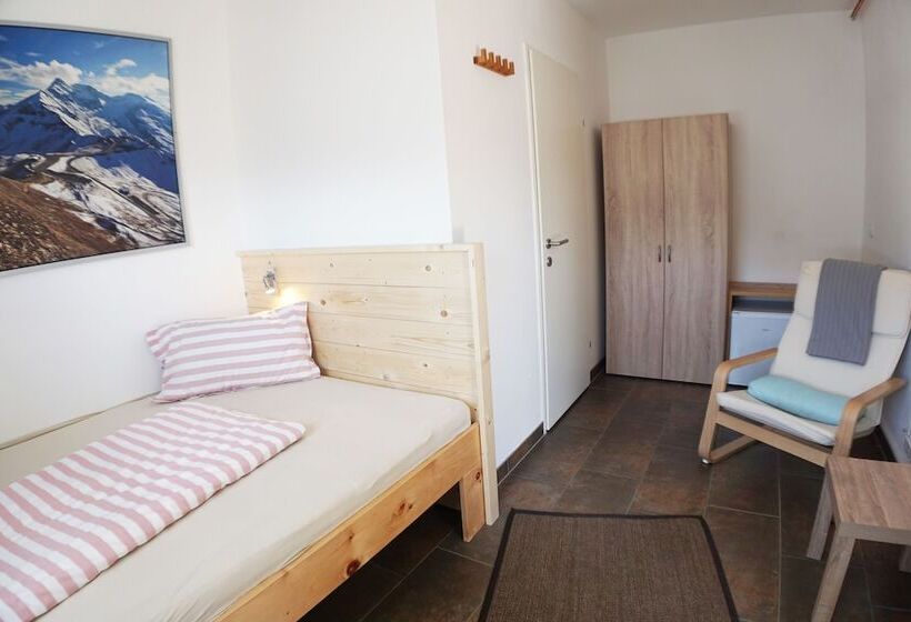 Номер Стандарт Индивидуальный, Karawanken Lodge
