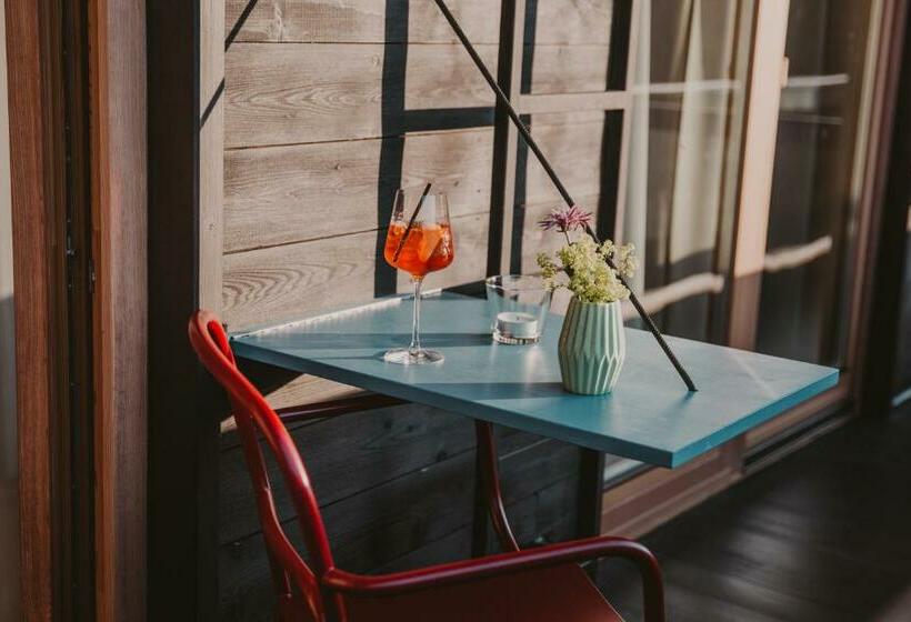 اتاق لوکس با بالکن, Seebichl Haus Am See Designhotel Kitzbühel