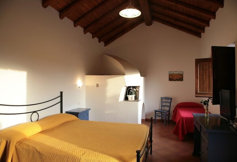 Номер Стандарт Трехместный, Agriturismo Galea