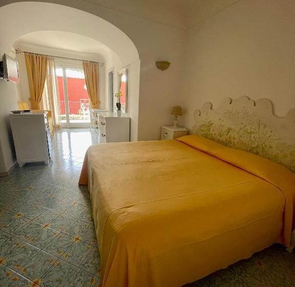 Номер Стандарт Вид на Город, Villa Rosa