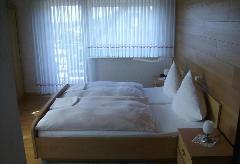 Номер Стандарт, Landgasthaus Hubertusklause