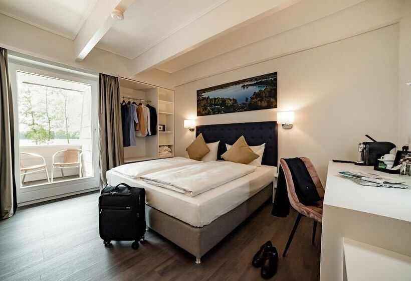 Номер Стандарт с Балконом, Seehotel Am Tankumsee
