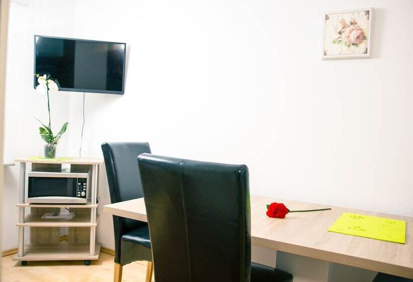 Апартаменты Comfort 2 Спальни, Gästehaus Nagoldblick