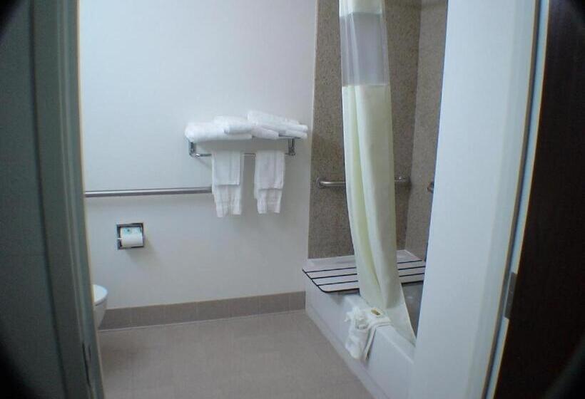 Люкс Кровать Кинг, Budget Host Inn And Suites Cameron