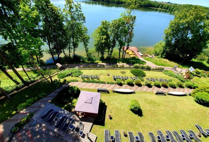 Номер Стандарт Вид на Озеро, Mazuria Country & Spa