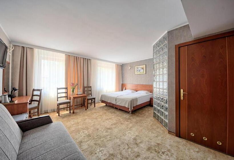 Номер Deluxe, Przepióreczka