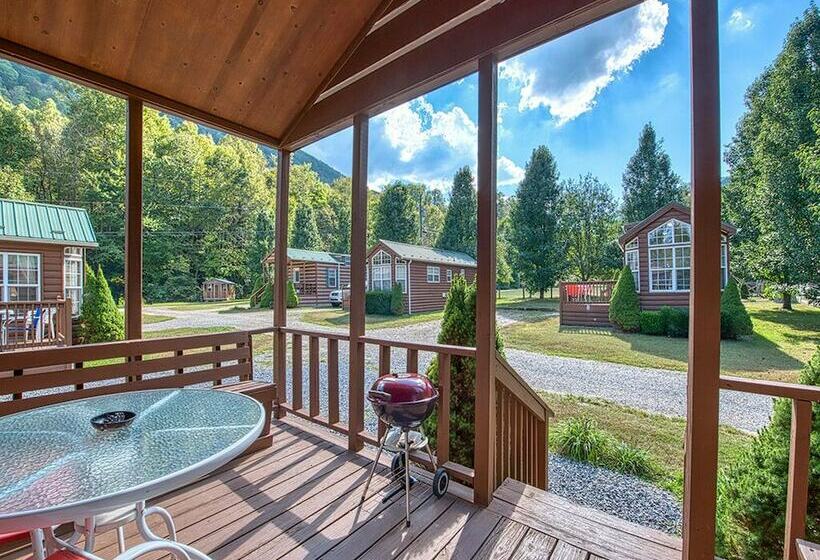 Хижина, Maggie Valley Cabin Rentals