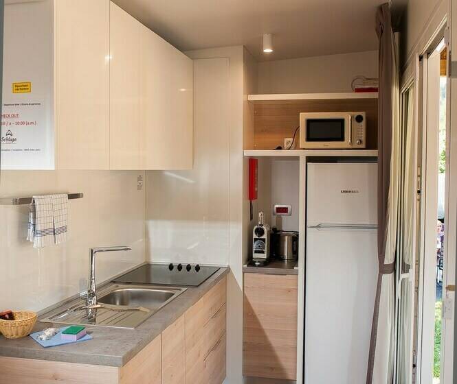 Дом 2 Спальни, Schluga Spa Apartments & Mobile Homes