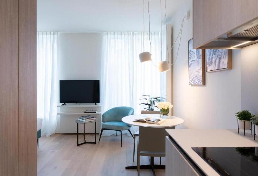 استودیوی استاندارد, The Central City   Luxury Serviced Residence