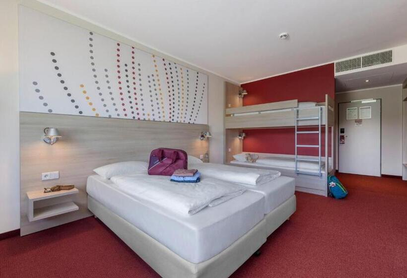 ファミリールーム, Serways Hotel Remscheid