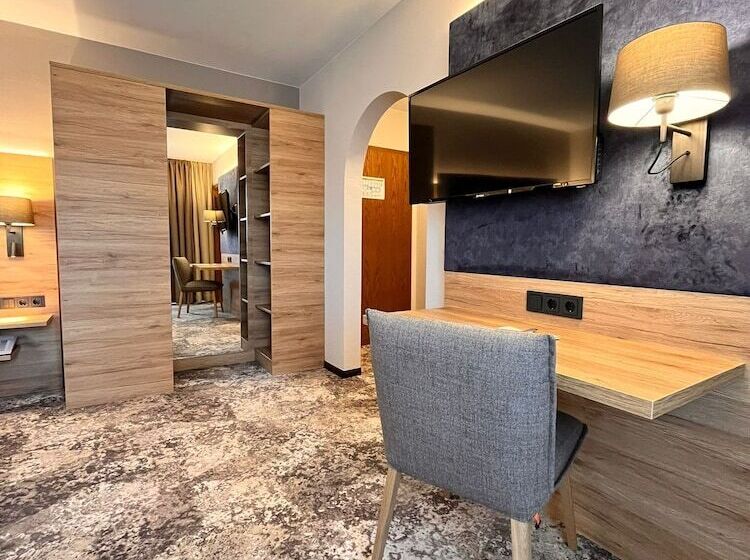 Номер Комфорт, Appartment Hotel Hölzl
