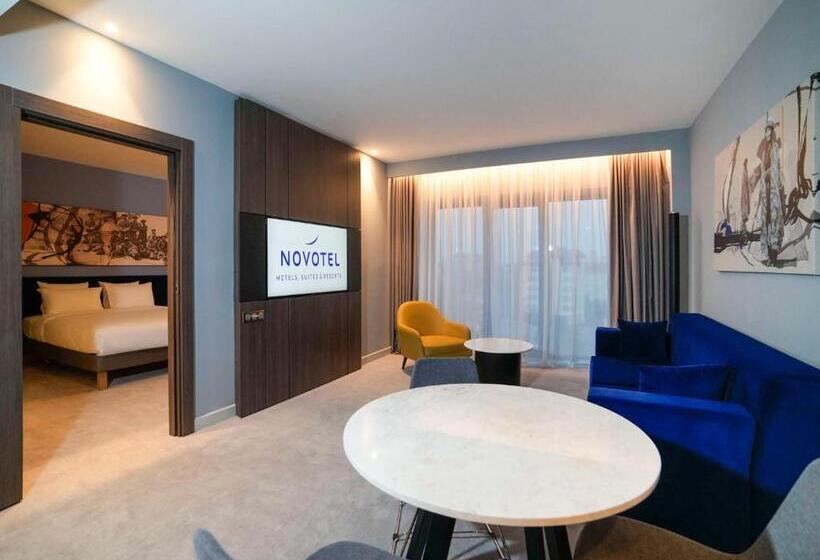 سوییت اجرایی, Novotel Bishkek City Center