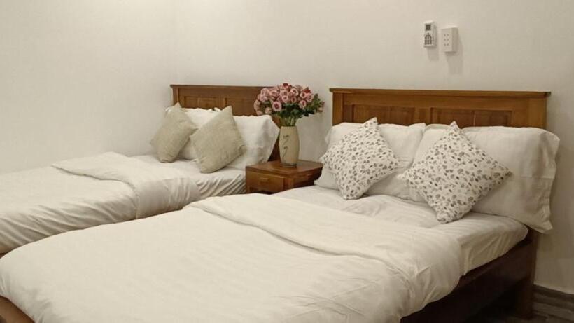 اتاق استاندارد با چشم‌انداز استخر, Hoang Phuc Resort