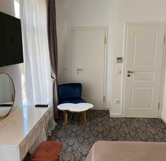 اتاق استاندارد, Art Hotel House One