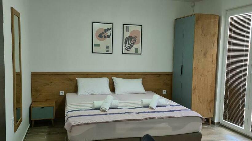 اتاق خانوادگی, G&g Suites