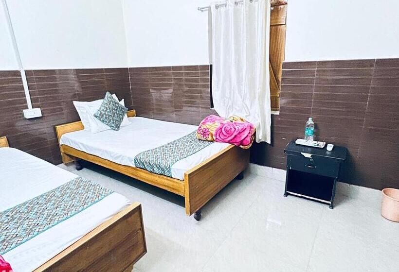 اتاق استاندارد, Rajgir International