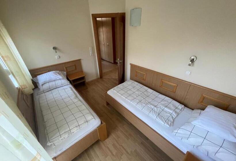 شقة غرفة واحدة, Garda Wellness Apartmanház