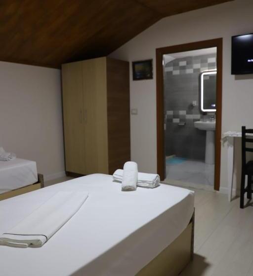 수피리어 트리플 룸, Guest House Bumbli