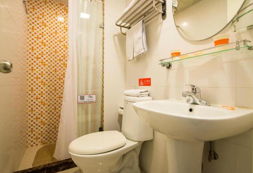 Семейный Номер, Home Inn Dalian Development Zone Light Railway Station