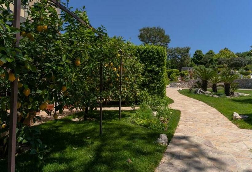 Стандартный Номер Кровать Кинг, Resort Ravenna