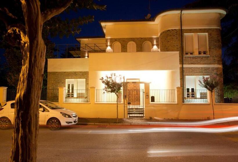 スタンダードトリプルルーム, B&b Casa Dei Grilli