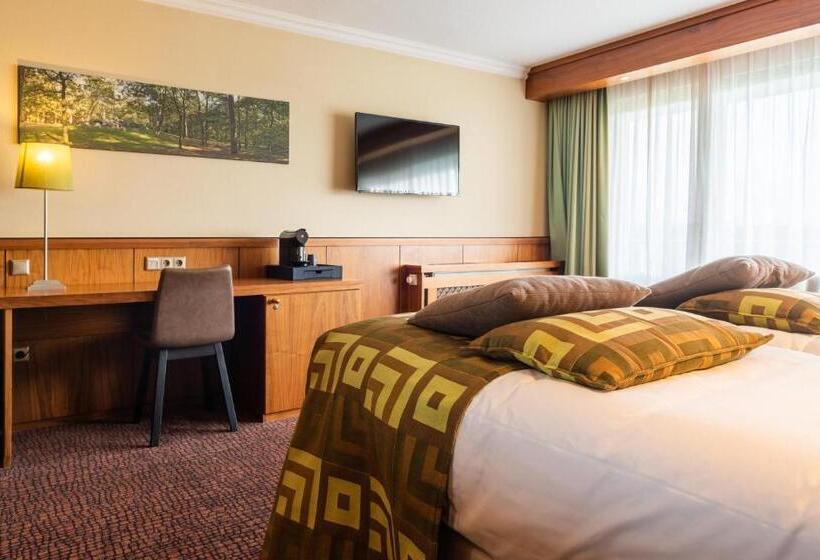 Номер Deluxe, Van Der Valk Hotel Emmen