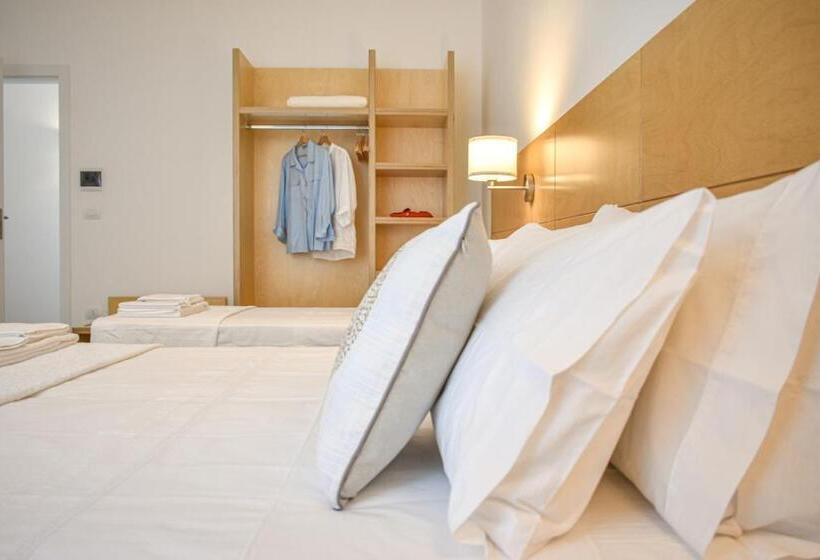 חדר סופריור לשלושה, Ammarèa B&b