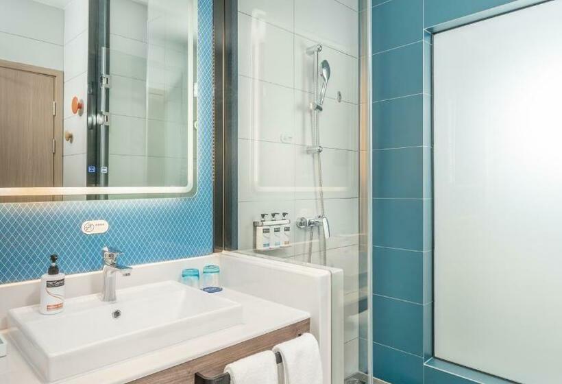 Стандартный Номер Кровать Кинг, Holiday Inn Express Changsha University Tech City By Ihg
