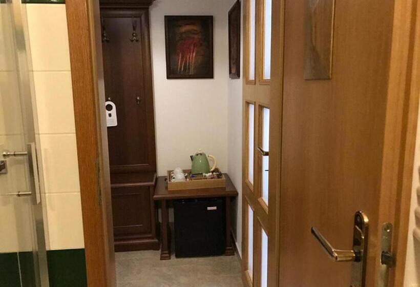 Апартаменты Deluxe 1 Спальня, Antik Hotel Sofia
