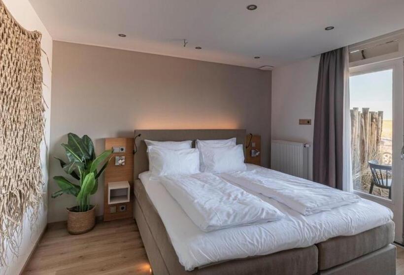스탠다드 스튜디오 (테라스구비), Strandhotel Camperduin