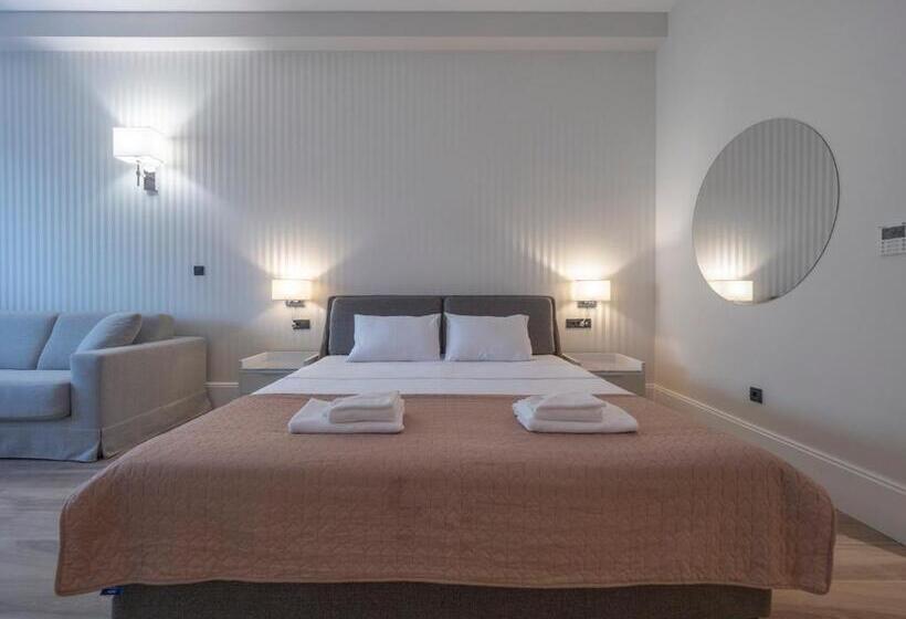 استودیوی سوپریور, Casa Al Mare Residence