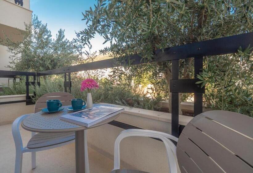 آپارتمان 2 خوابه, Casa Al Mare Residence