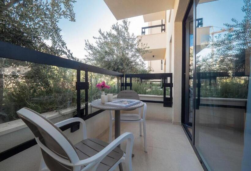 استودیو استاندارد با چشم‌انداز, Casa Al Mare Residence