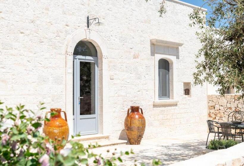 2 Bedroom Apartment, Borgo Altobello