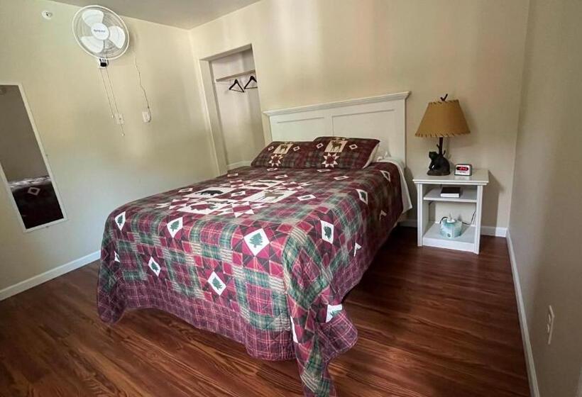 Студия Superior, Denali Rainbow Village Rv Park And Motel