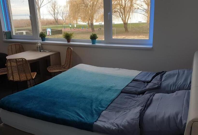 1 Bedroom Apartment Lake View, Stég Stúdió Stb.
