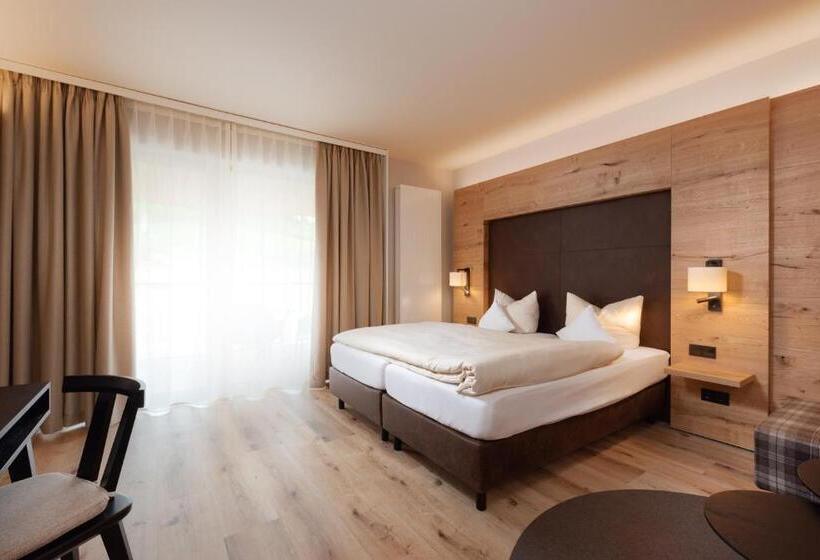 Апартаменты 2 Спальни, Familotel Schreinerhof